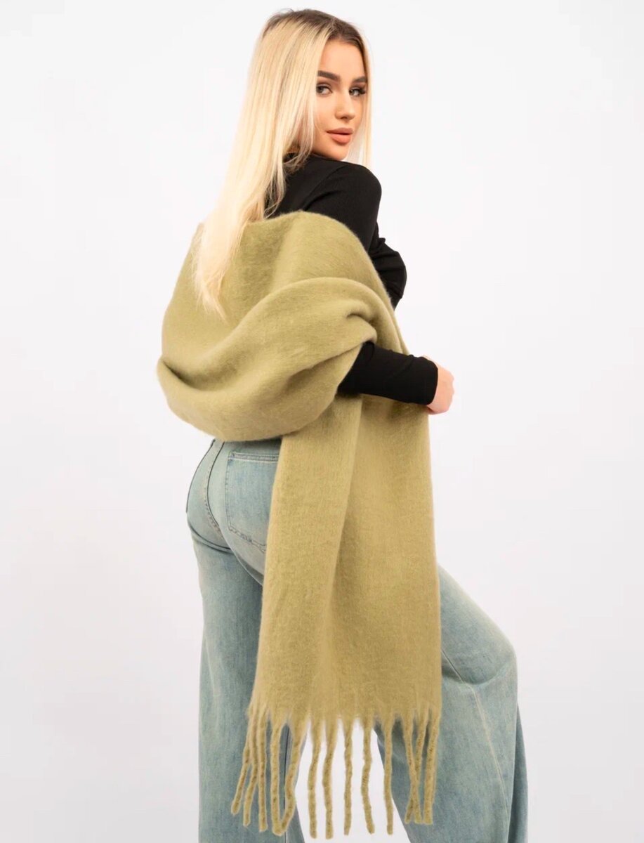 Теплый шарф из искусственного кашемира