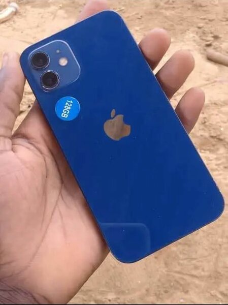 iPhone 128GB bleu
