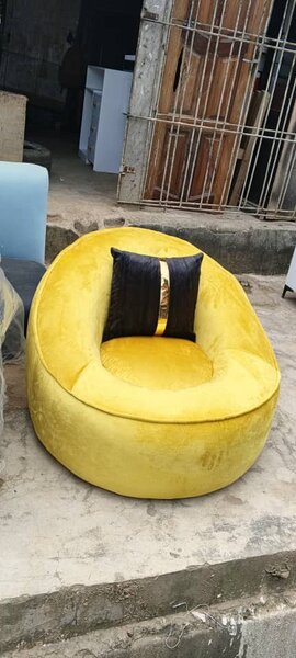 Fauteuil jaune moderne