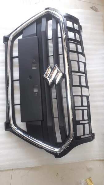 Grille avant pour Suzuki