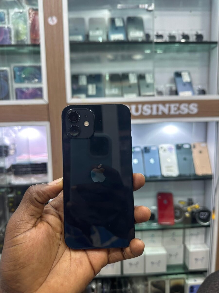 12 simple 64giga sans id