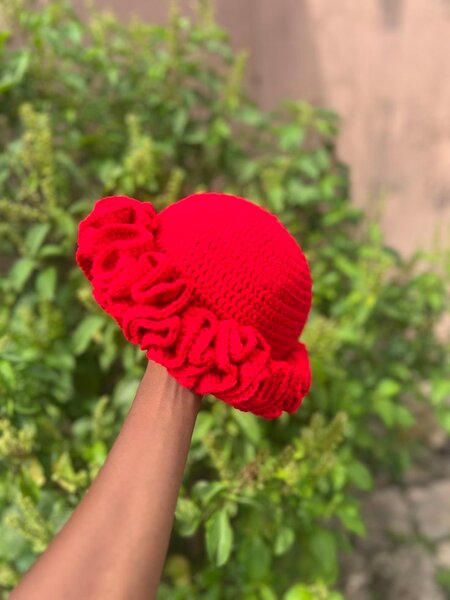 Chapeau cloche crocheté bohème