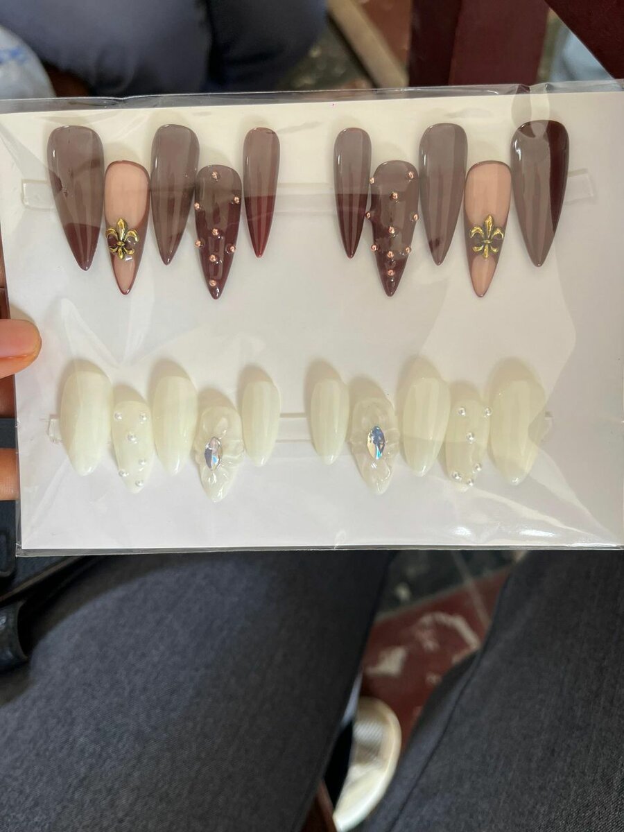 Ensemble d'Ongles Éclectiques