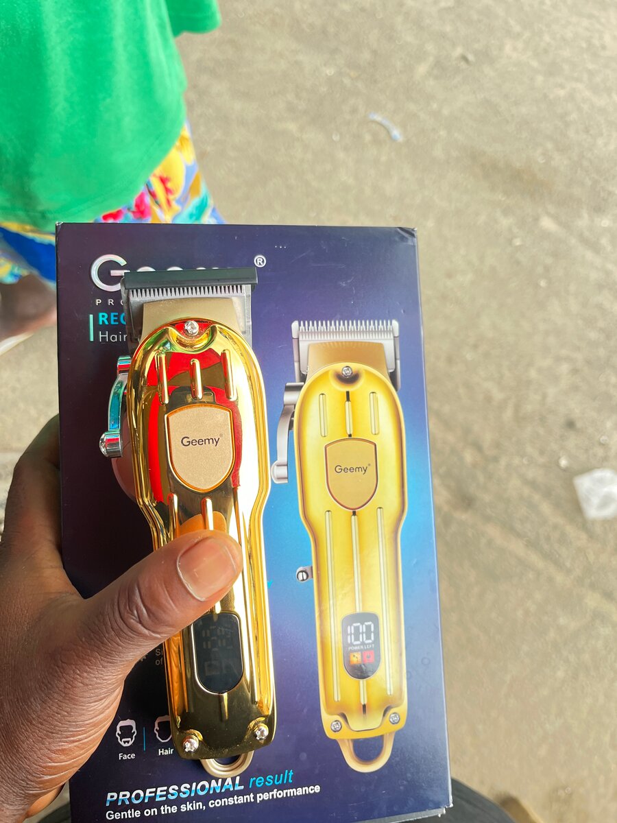 Tondeuse Professionnelle Rechargeable Geemy