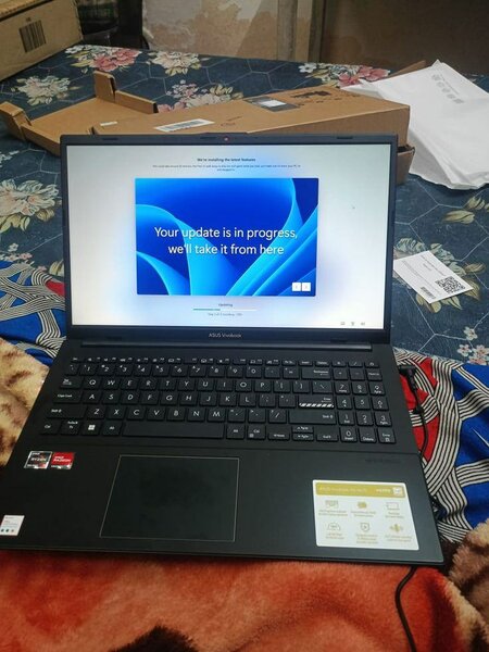 ASUS Vivobook Puissant