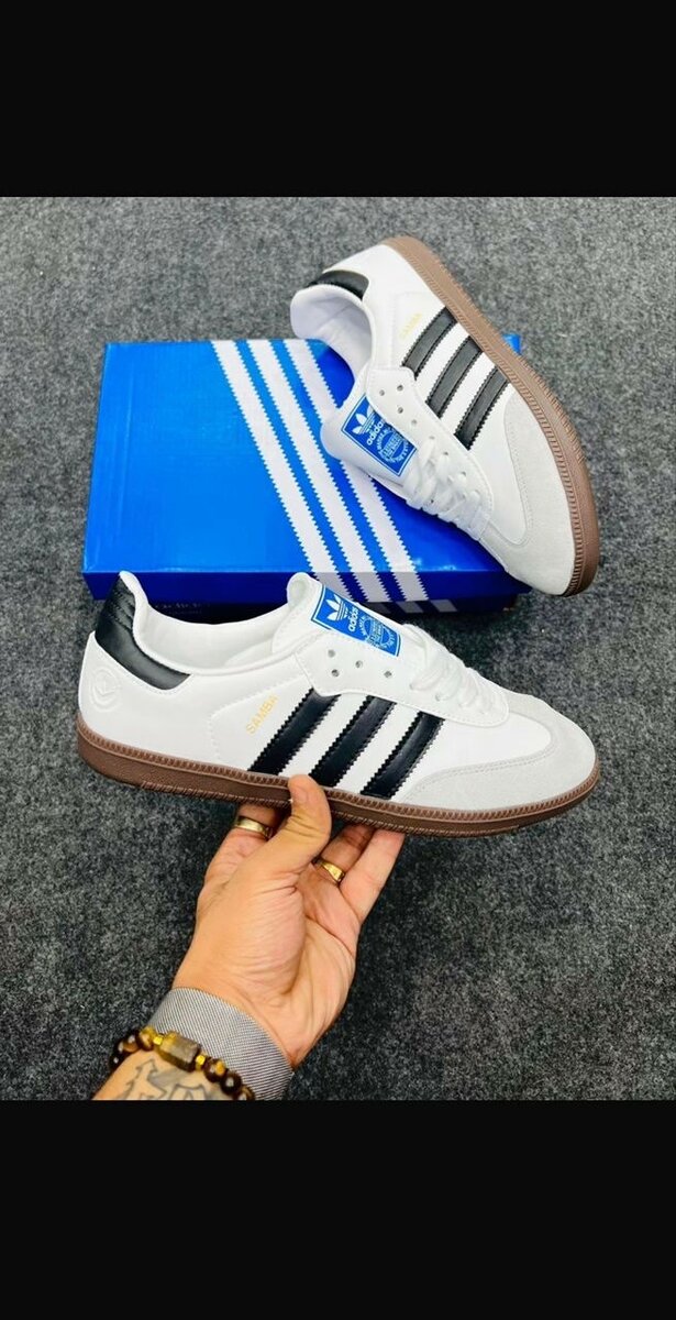 ADIDAS SAMBA