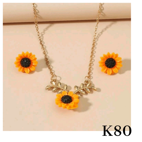 Sunflower necklace and studs