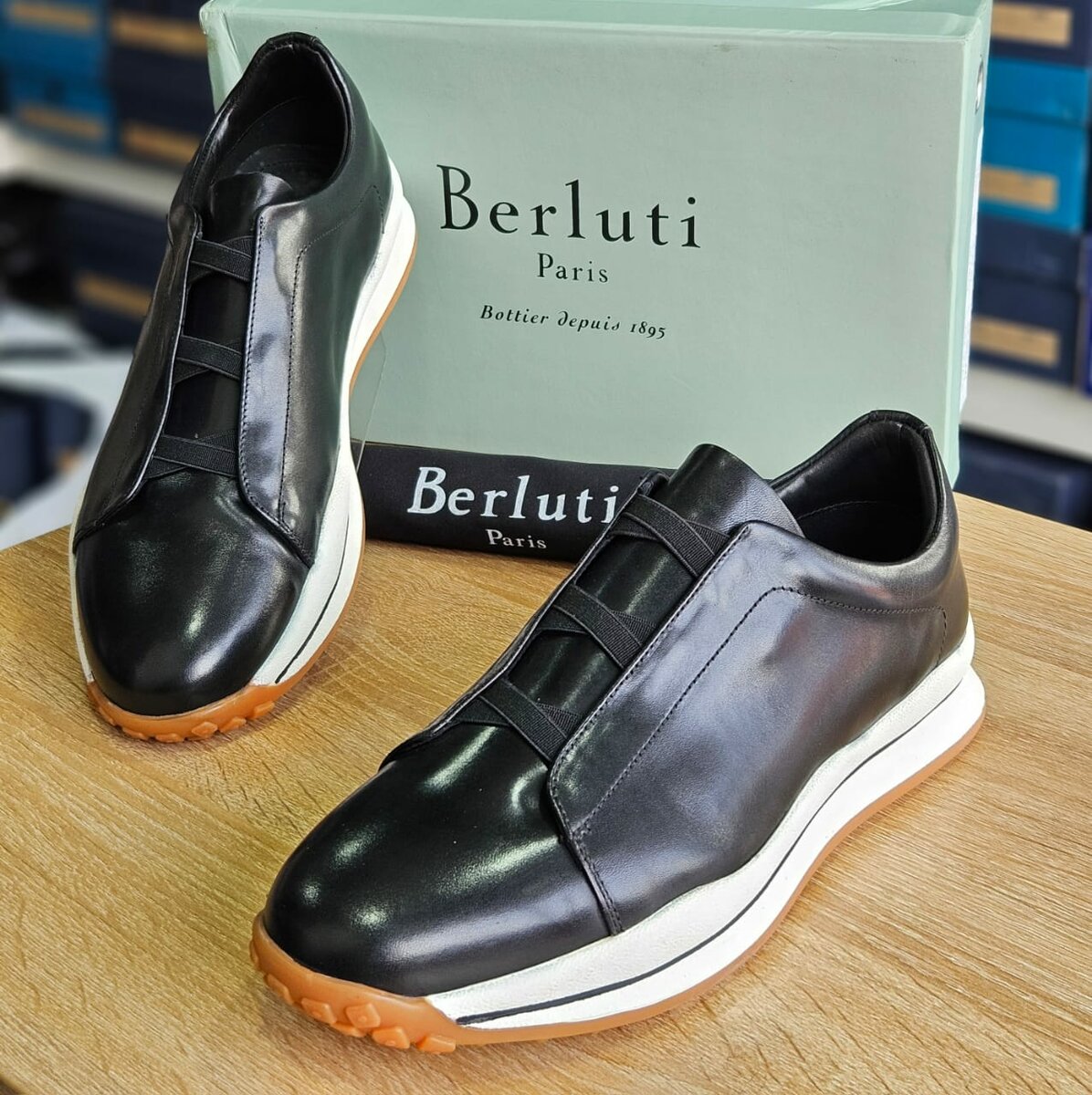 Chaussures en cuir élégantes