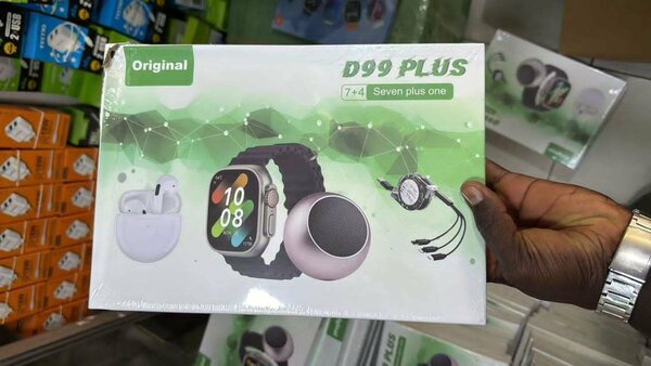 Montre connectée D99 Plus