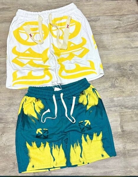 Shorts colorés tendance été