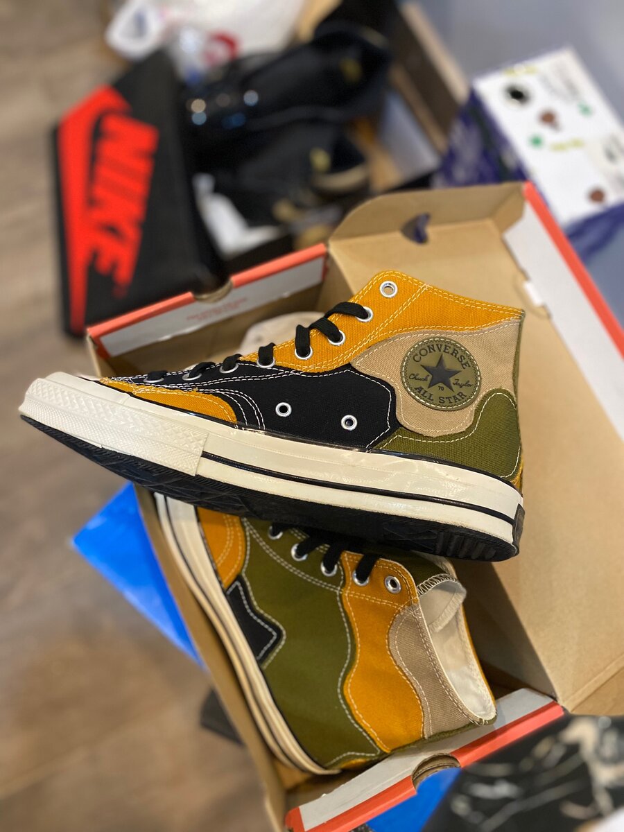 converse chuck taylors 70-high top ( authentic )