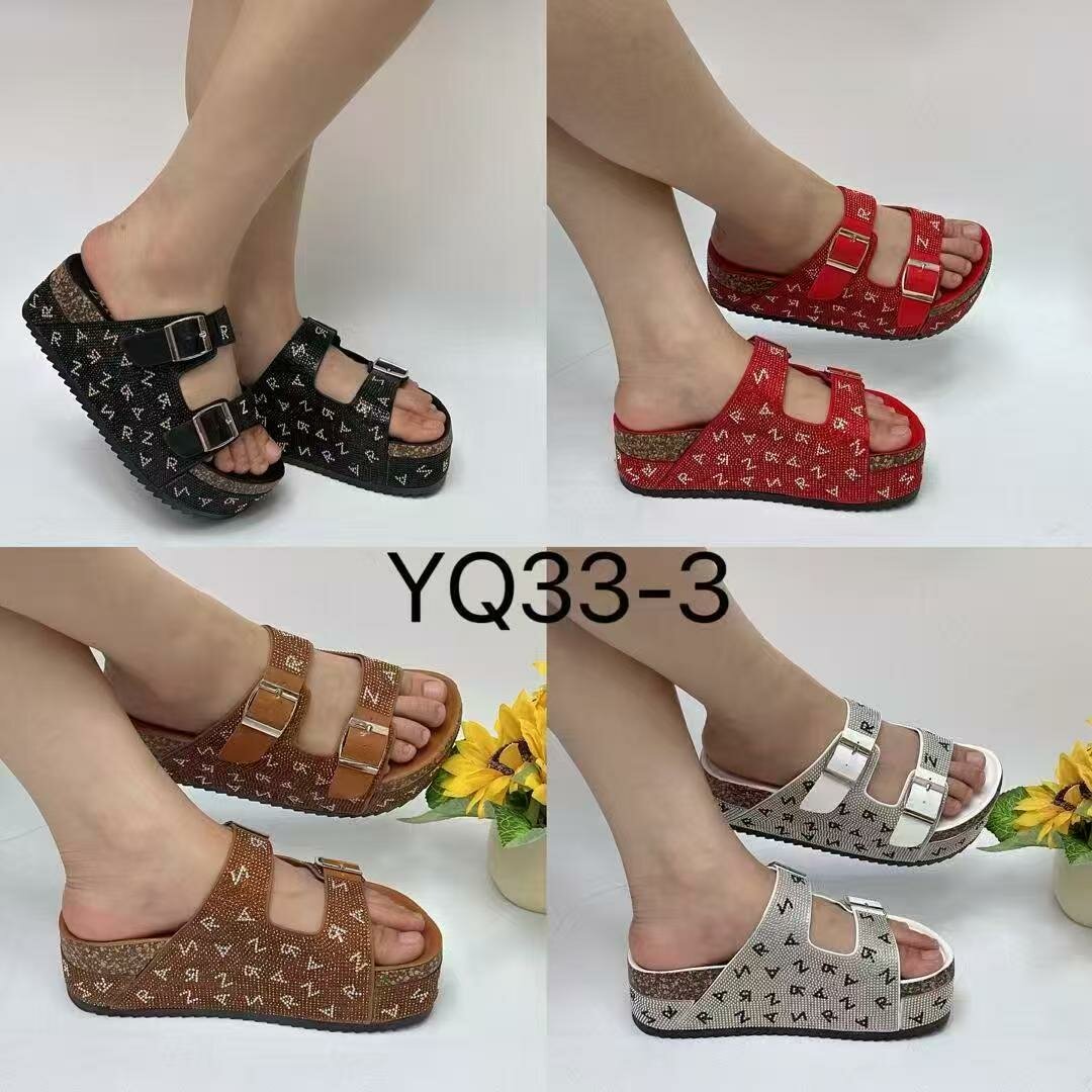 Mules à plateforme élégantes