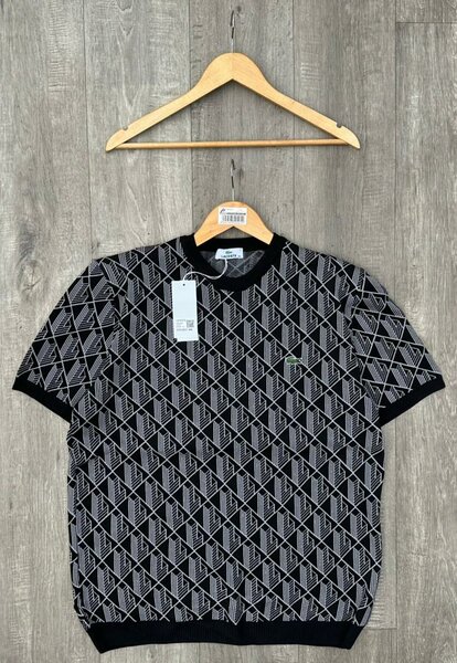 Pull à motifs en losanges