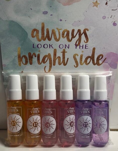 Mini brumes parfumées colorées