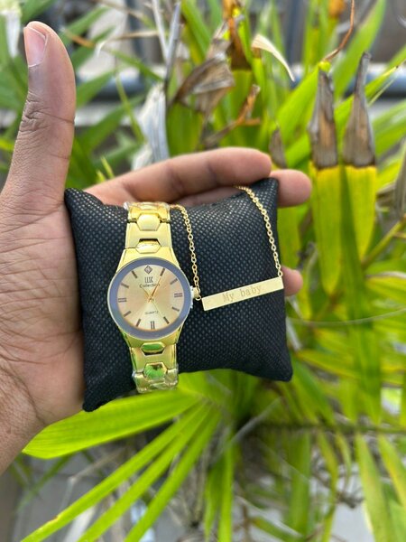 Montre et bijoux luxe mixte