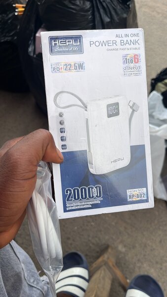 Hepu Batterie Externe 20000mAh