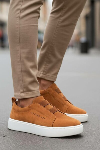 Sneakers en daim marron