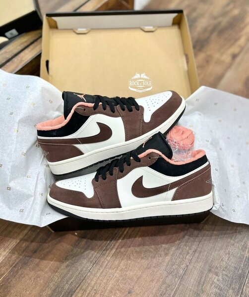 Air Jordan 1 low