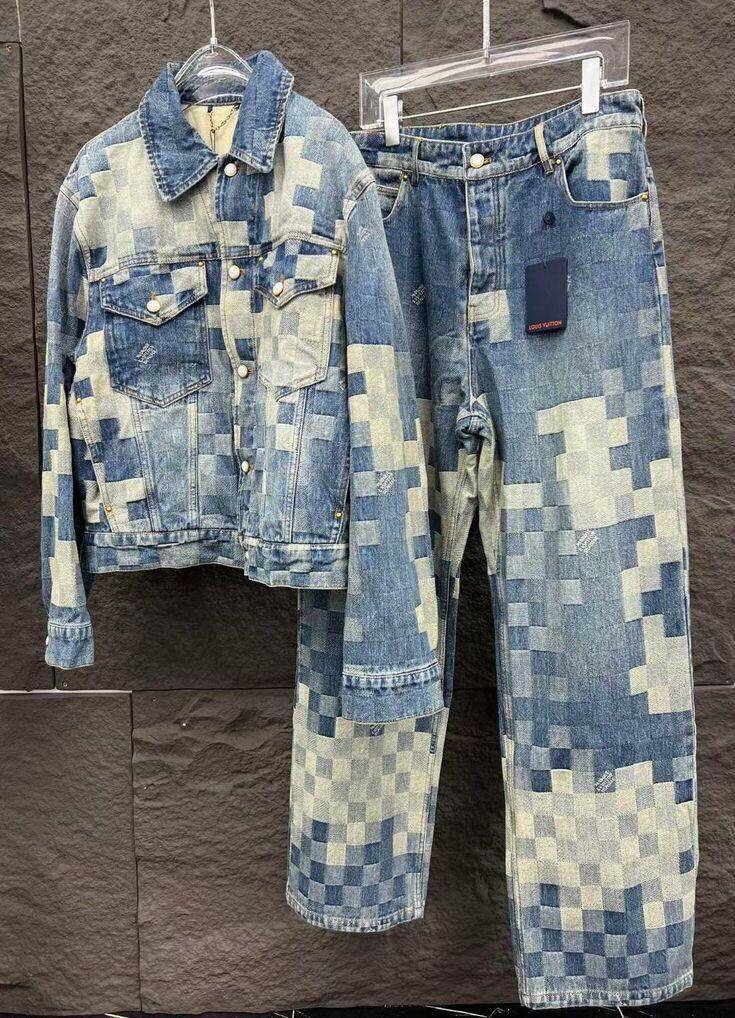 Ensemble de Vestes et Pantalons