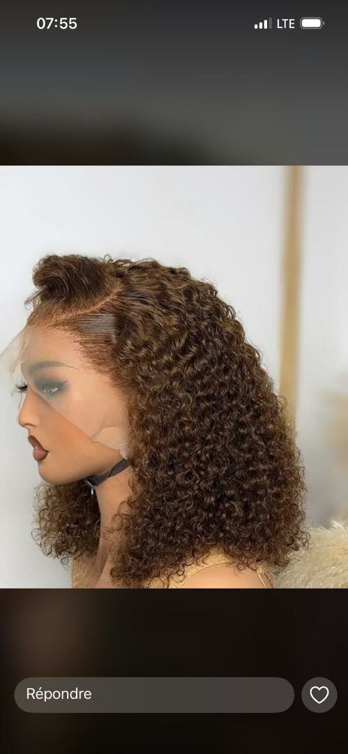 Perruque Bouclée en Dentelle