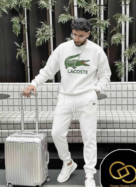 Ensemble de survêtement Lacoste