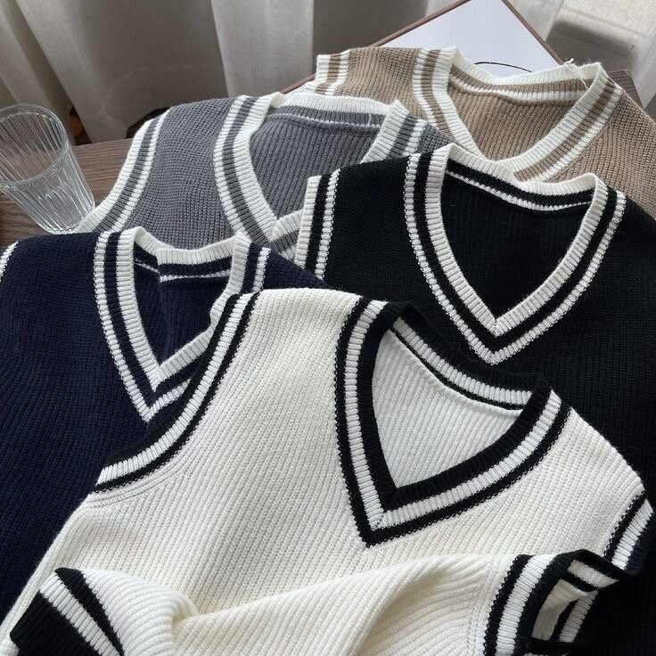 Pulls et Gilets Élégants