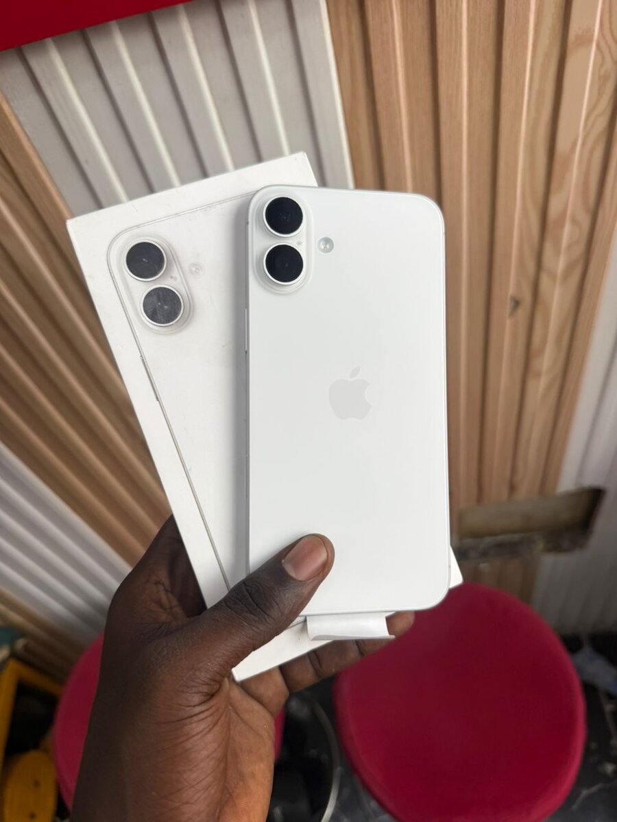 iPhone 16plus comme neuf