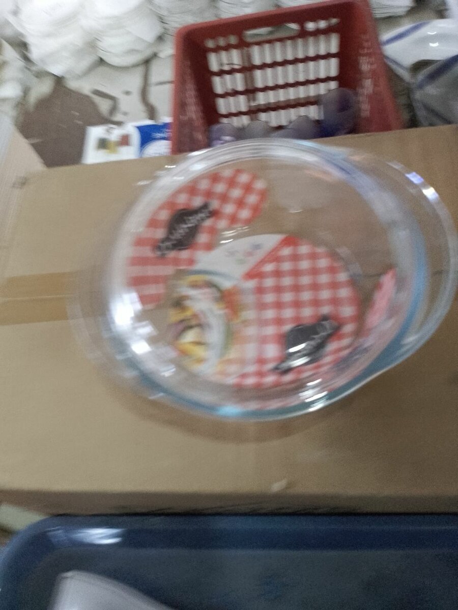 Plat en verre résistant four