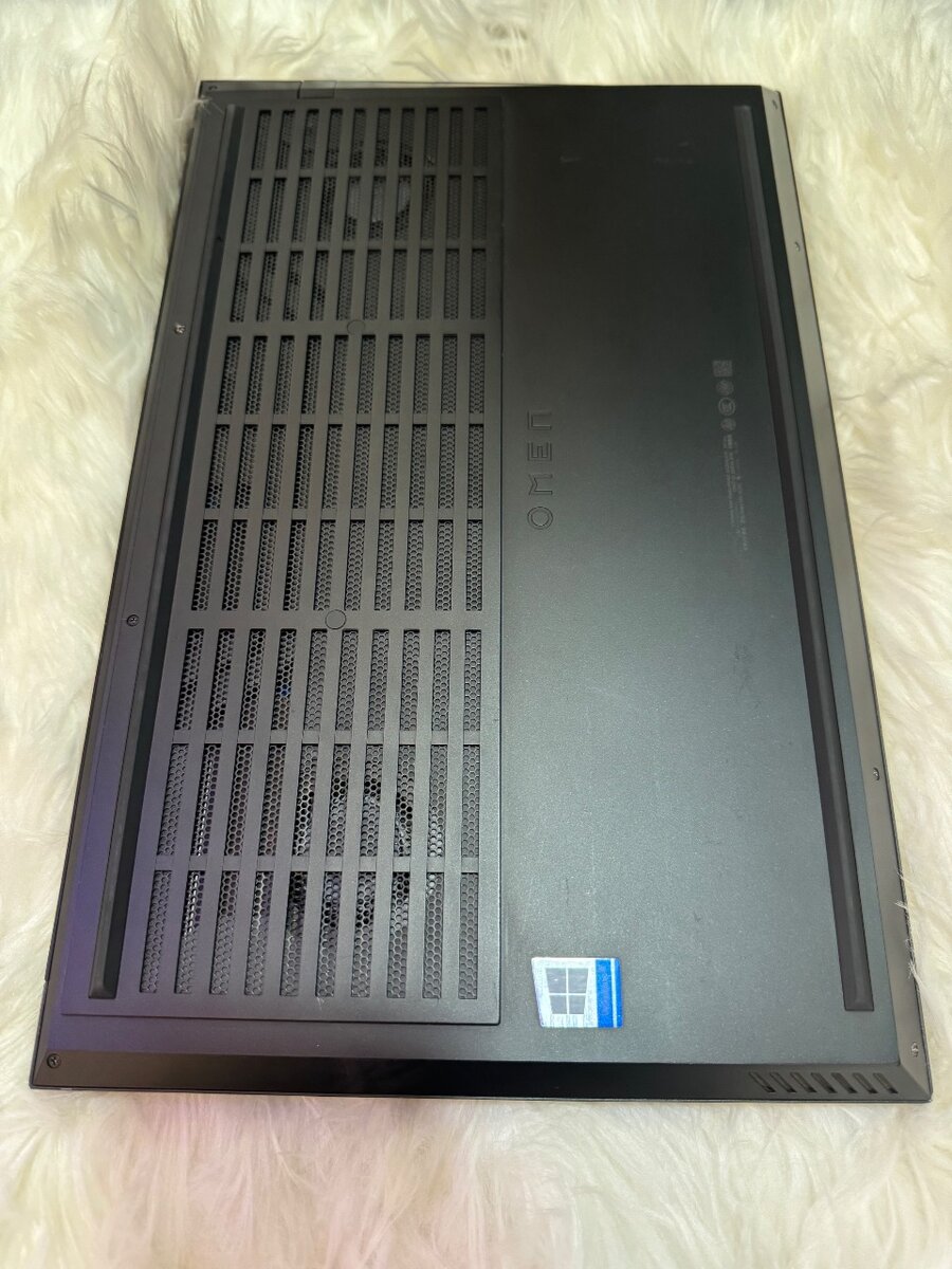 HP Omen GAMING GRAPHICS RAM 24GB Intel Core i7 SSD 512GB