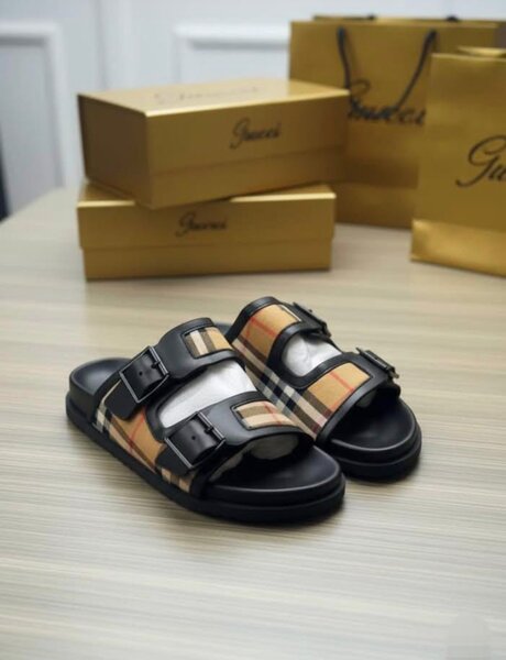 Sandales de luxe en cuir