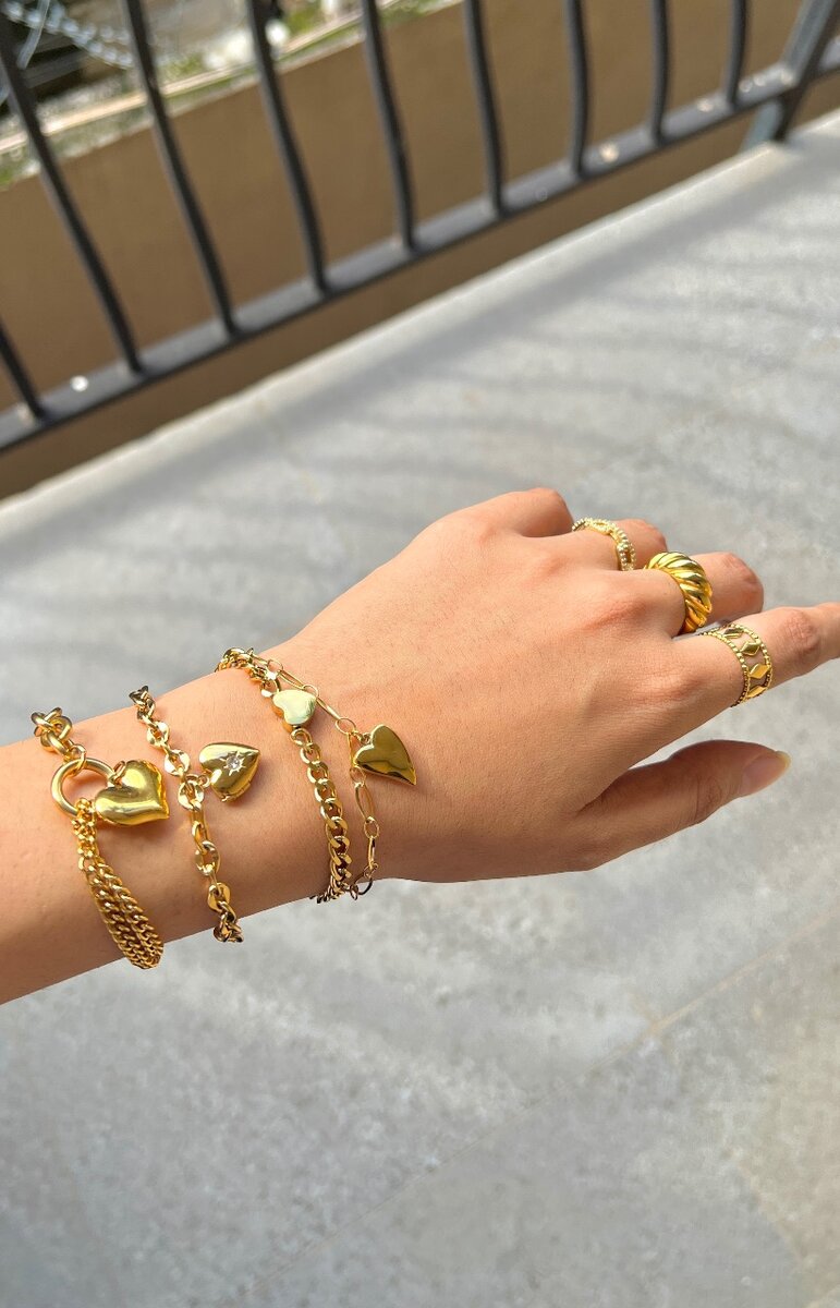 Heart Charm Bracelet