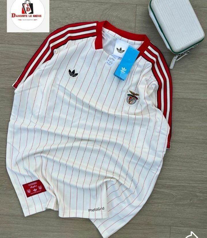 Maillot de Foot Blanc Rouge