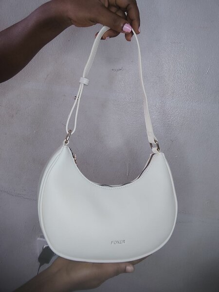 Sac à main en cuir blanc tendance