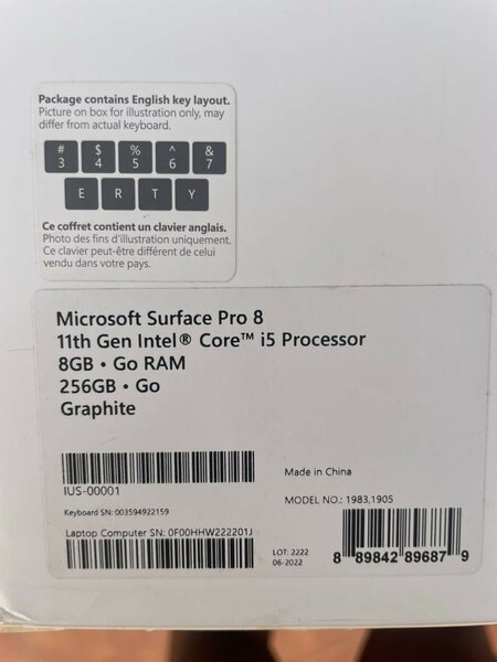 Surface pro8