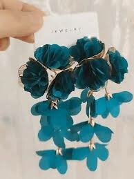 Boucles d'oreilles florales élégantes