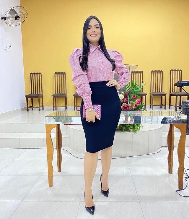 Jupe crayon bleu élégant