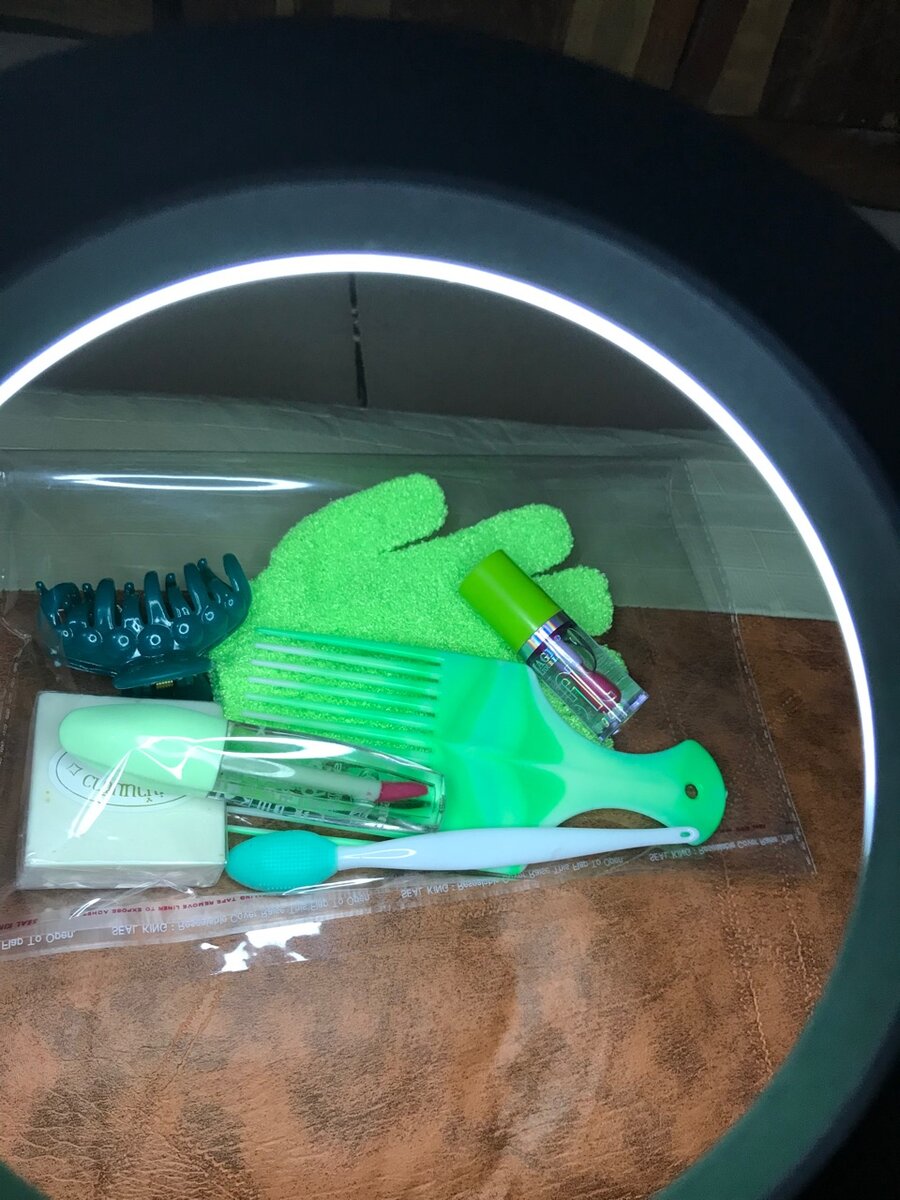 Set d'accessoires de bain coloré