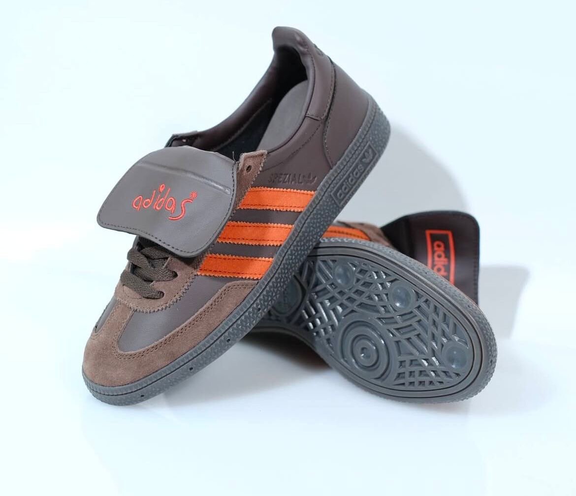 Chaussures Adidas Sneaker