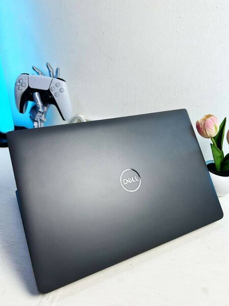 Dell Laptop i5 16Go SSD