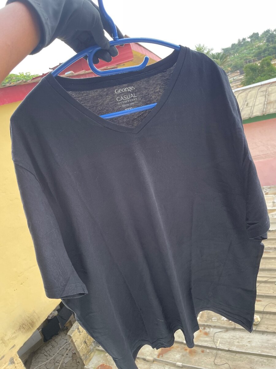 T-shirt uni noir décontracté