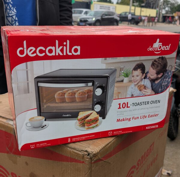 Four grille-pain 10L Decakila