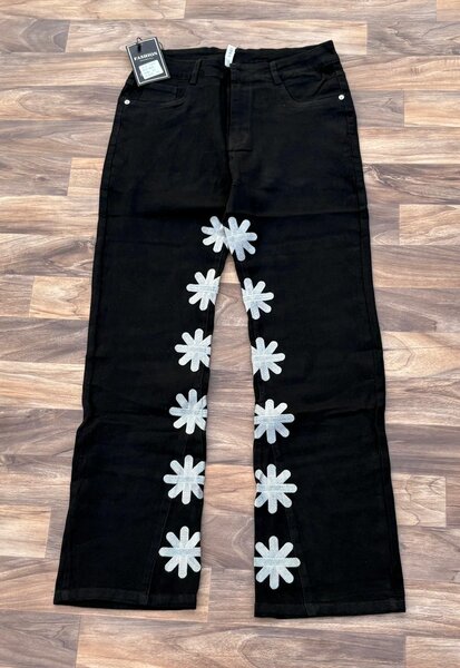 Jeans fleuris élégants