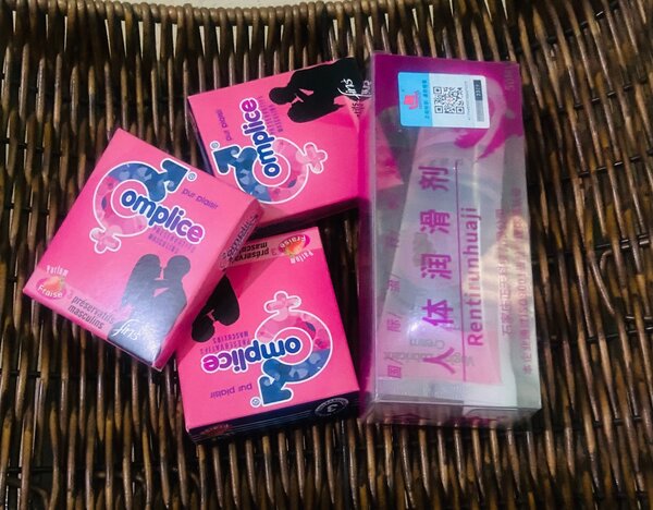 9 complice+ lubrifiant(50ml