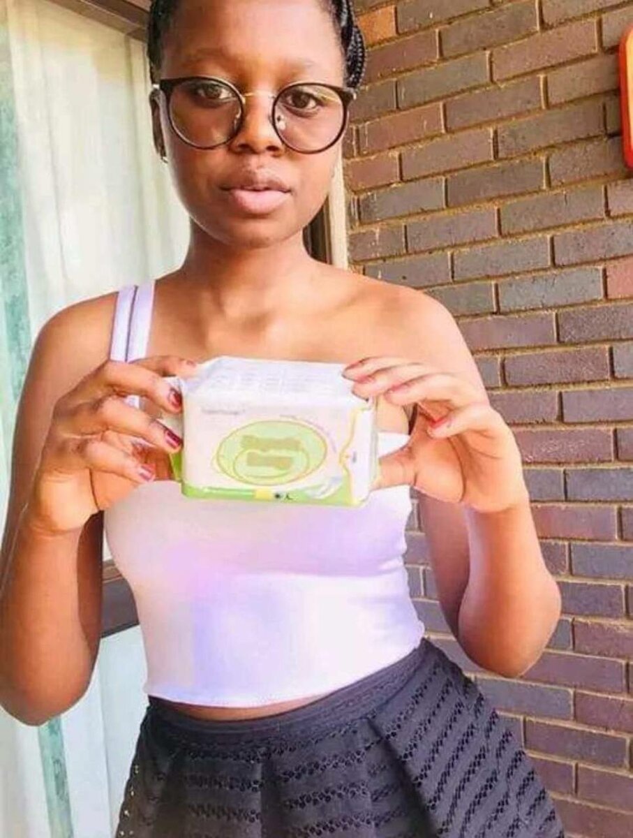 Longrich magnetic sanitary napkin pantiliners and pads