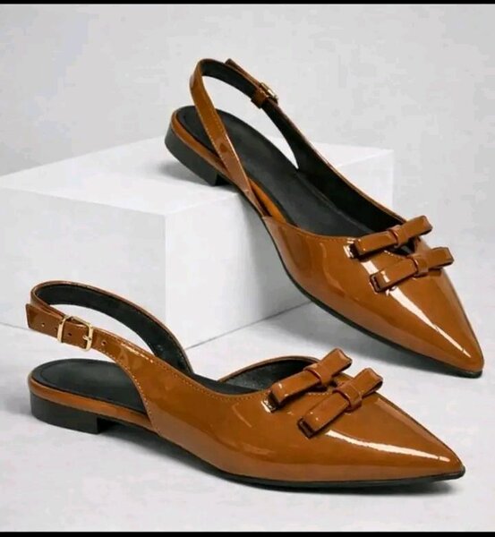 Sandales à talons aiguilles