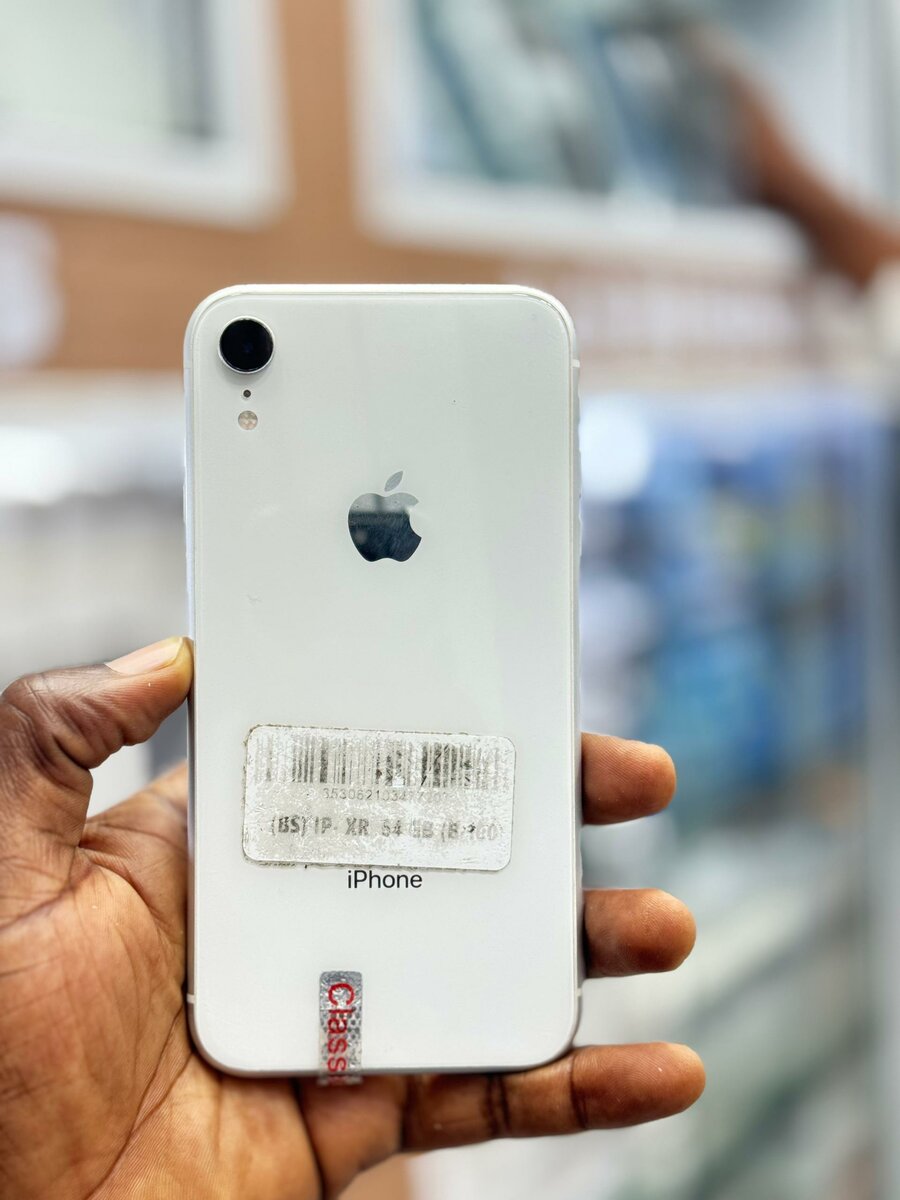 iPhone XR 64Go sans ID