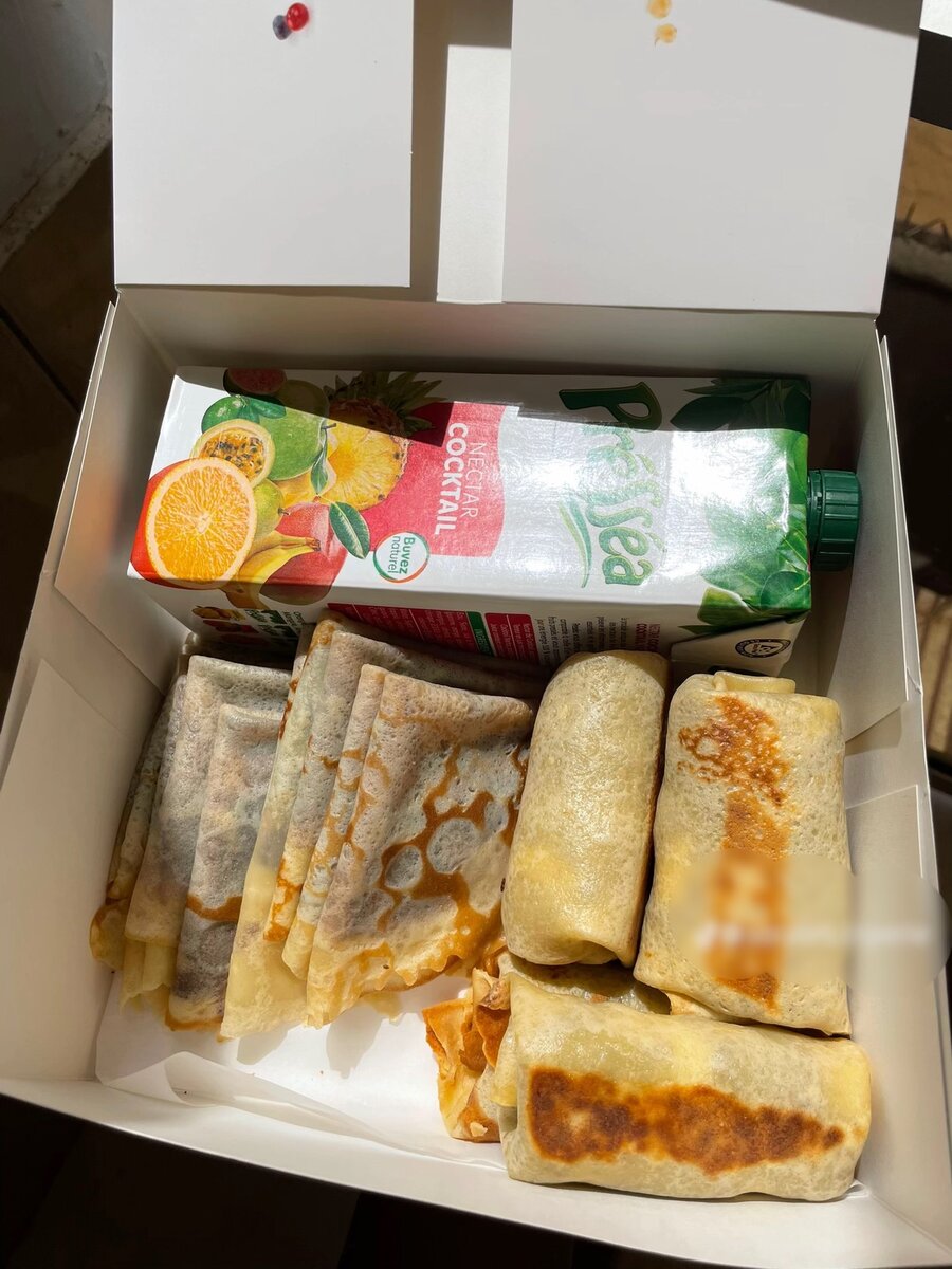 Assortiment de Crêpes avec Jus