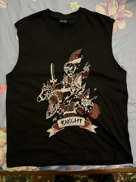 Débardeur chevalier unique