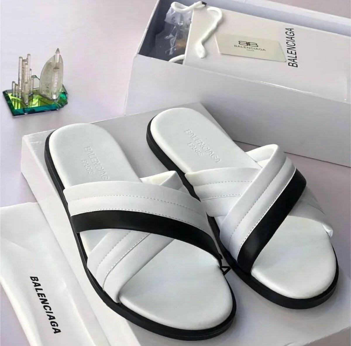 Solid branded slippers