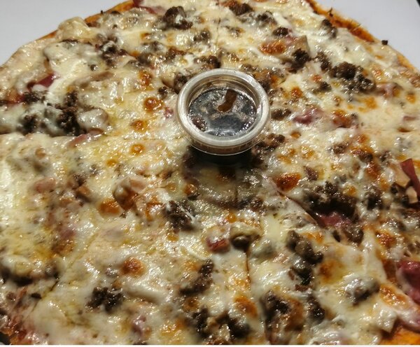 Pizza viande et fromage